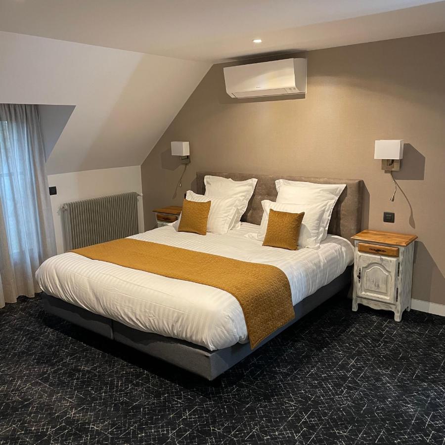 Le Sainte Jeanne Hotel Cormeilles-en-Vexin Bagian luar foto